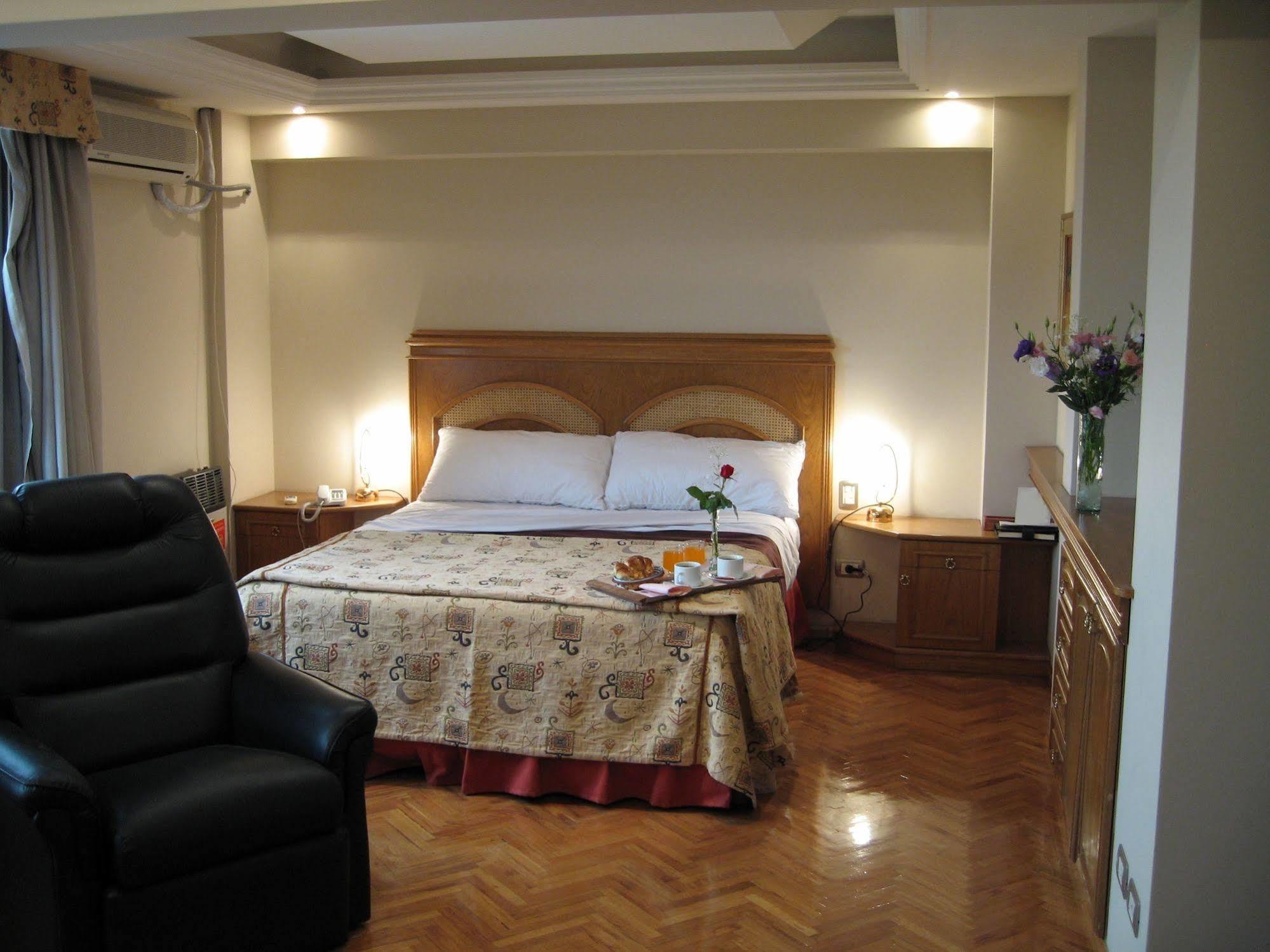 Altezza Apart Suites เมนโดซา ภายนอก รูปภาพ