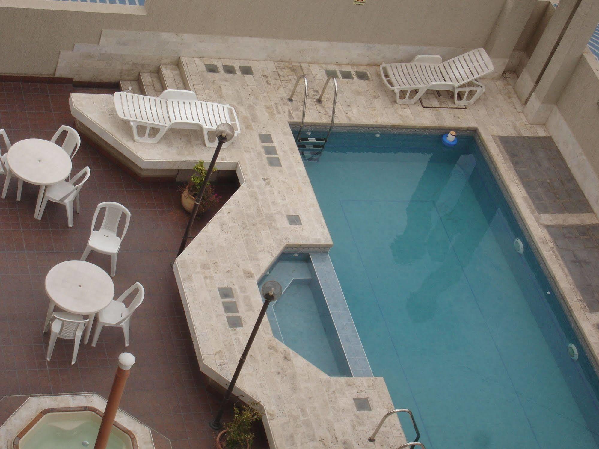 Altezza Apart Suites เมนโดซา ภายนอก รูปภาพ