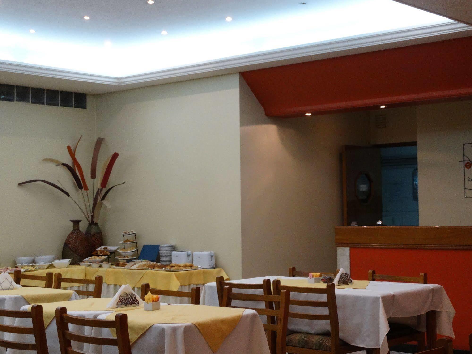 Altezza Apart Suites เมนโดซา ภายนอก รูปภาพ